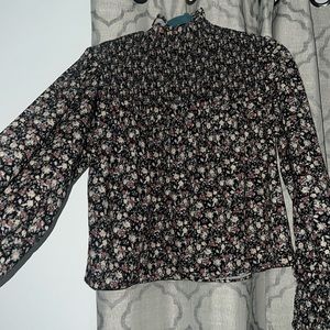Oak + FORT size medium floral design black cute